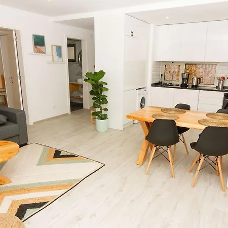 Ericeira Surf Apartments Aparthotel