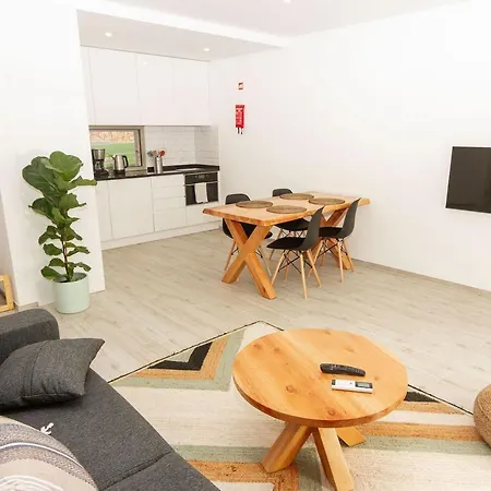 Ericeira Surf Apartments * Ericeira