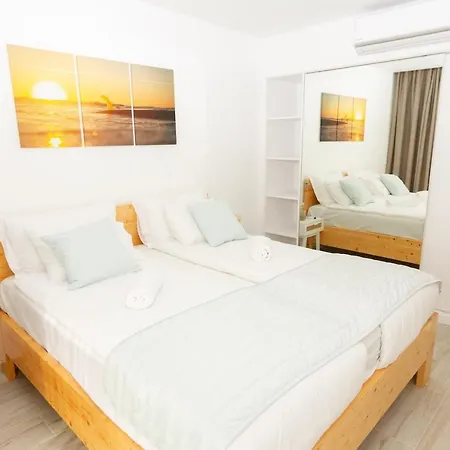 Surf 公寓式酒店 4*