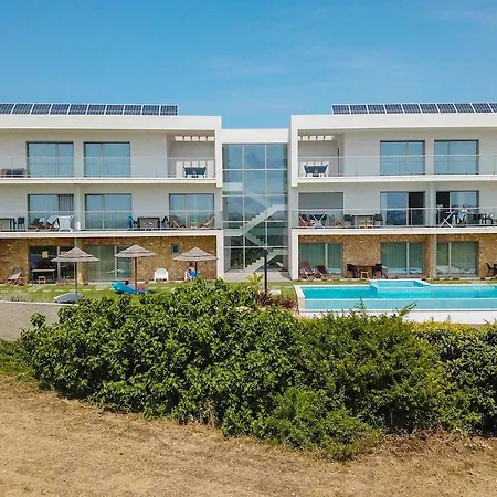 Ericeira Surf Apartments Aparthotel